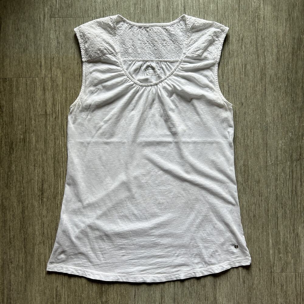 Eddie Bauer White Scoop Neck Embroidered Cotton Sleeveless Tank Top Size Medium
